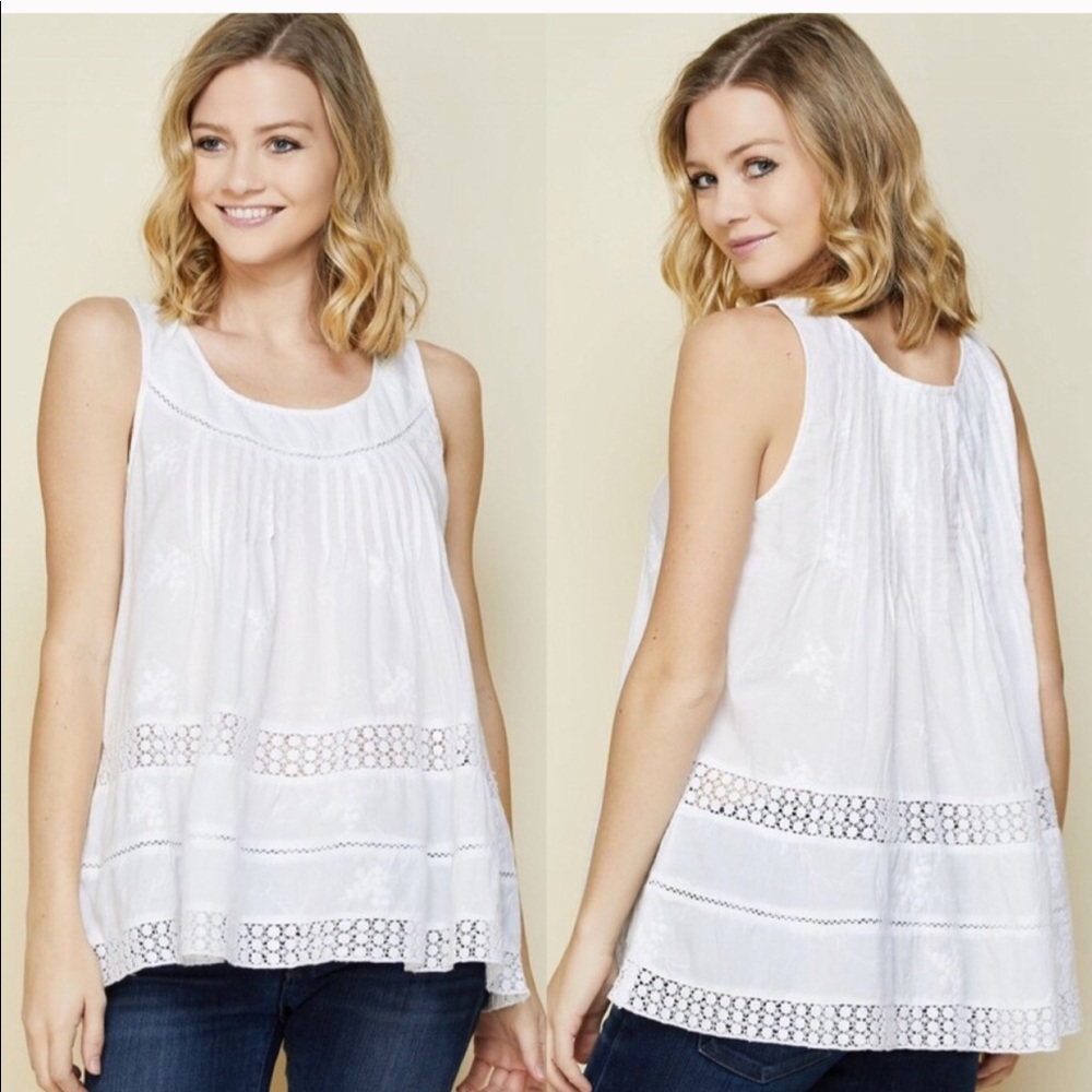 Embroidered Eyelet White Sleeveless Tunic M & L